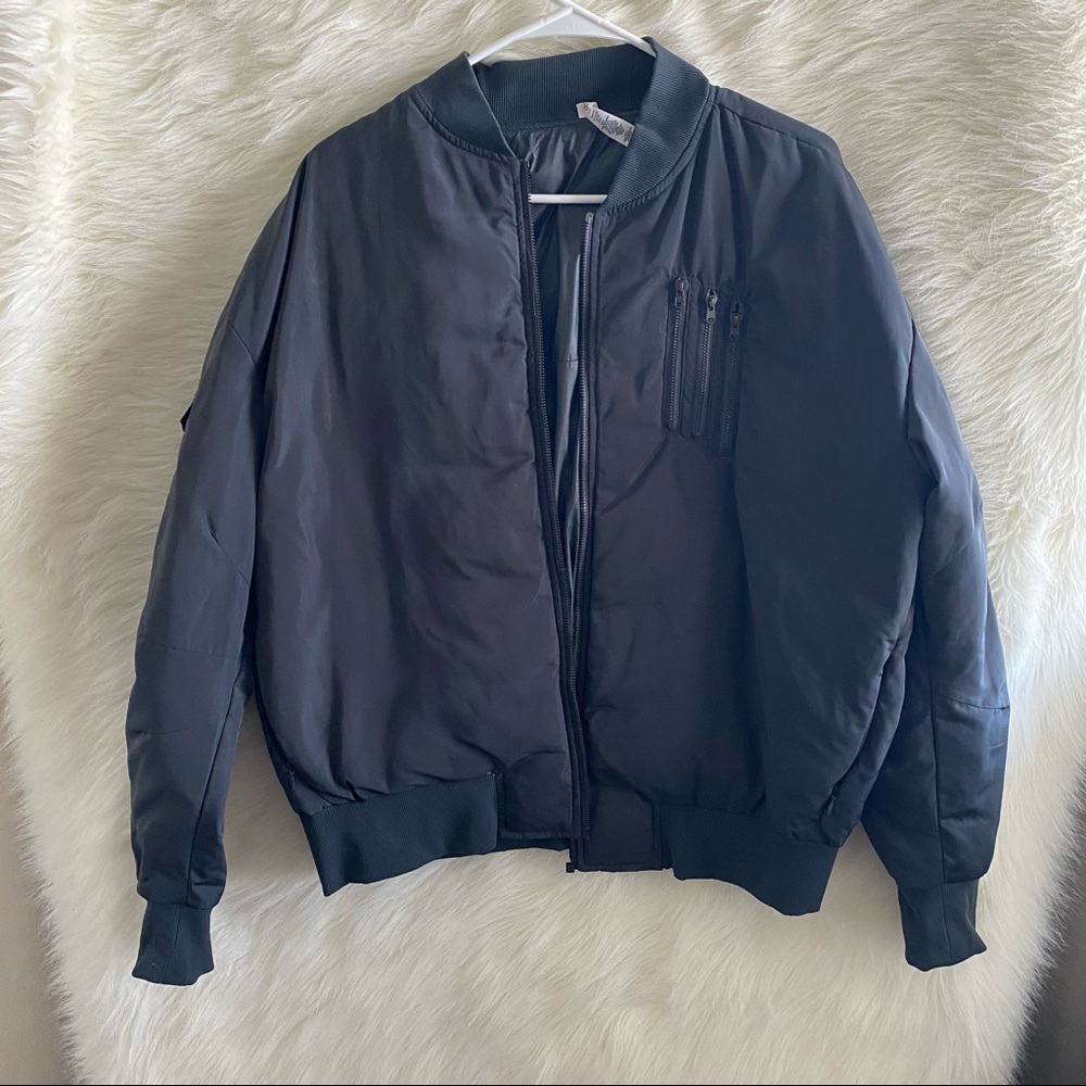 Alo Yoga Squad Down Jacket